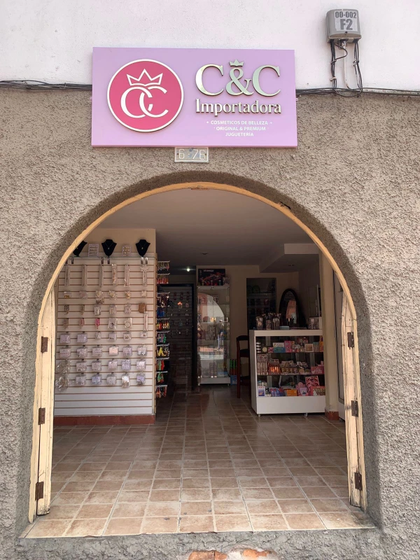 Fachada C&C