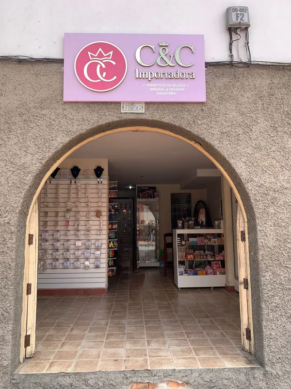 Fachada C&C